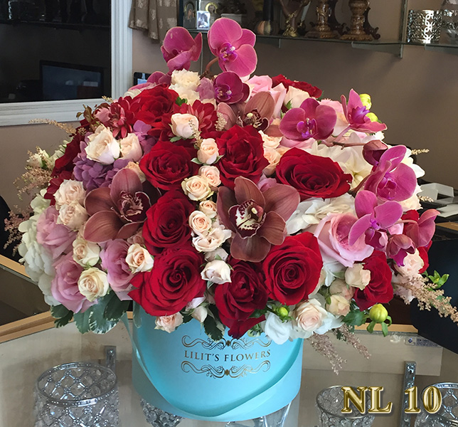 Funeral Florist in Glendale Flower Delivery -  beautiful flower 
                                                    arrangement funeral cross with pink roses, white carnations and more
                                                    Make sure to share with us your arrangement.
                                                    https://goo.gl/maps/Jgj1JeCetJv - Glendale Funeranl Florist pink roses