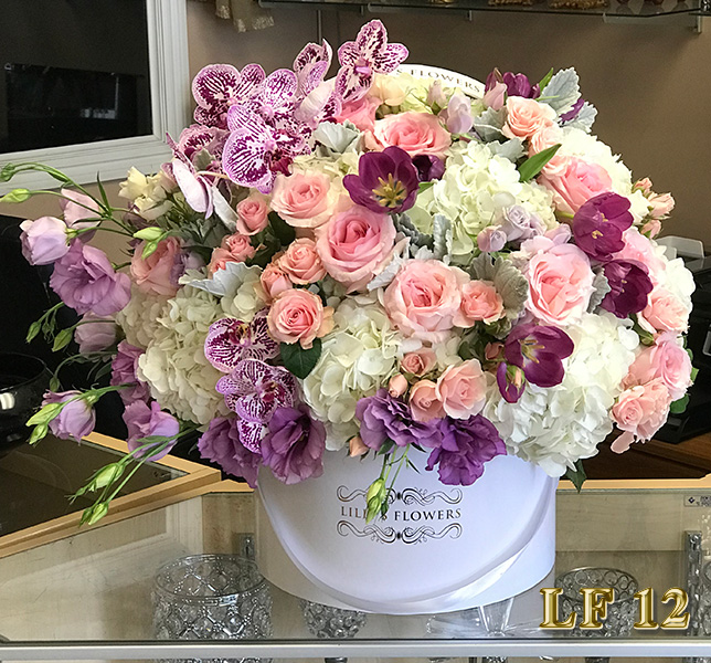 Florist in Sherman Oaks Flower Delivery - Just as the name suggest; 
                                                    this arrangement has every beautiful flower in the garden imaginable. Armenian floral arrangement. 
                                                        Make sure to share with us your arrangement.
                                                        https://goo.gl/maps/Jgj1JeCetJv - Armenian Special arrangement - Sherman Oaks Florist